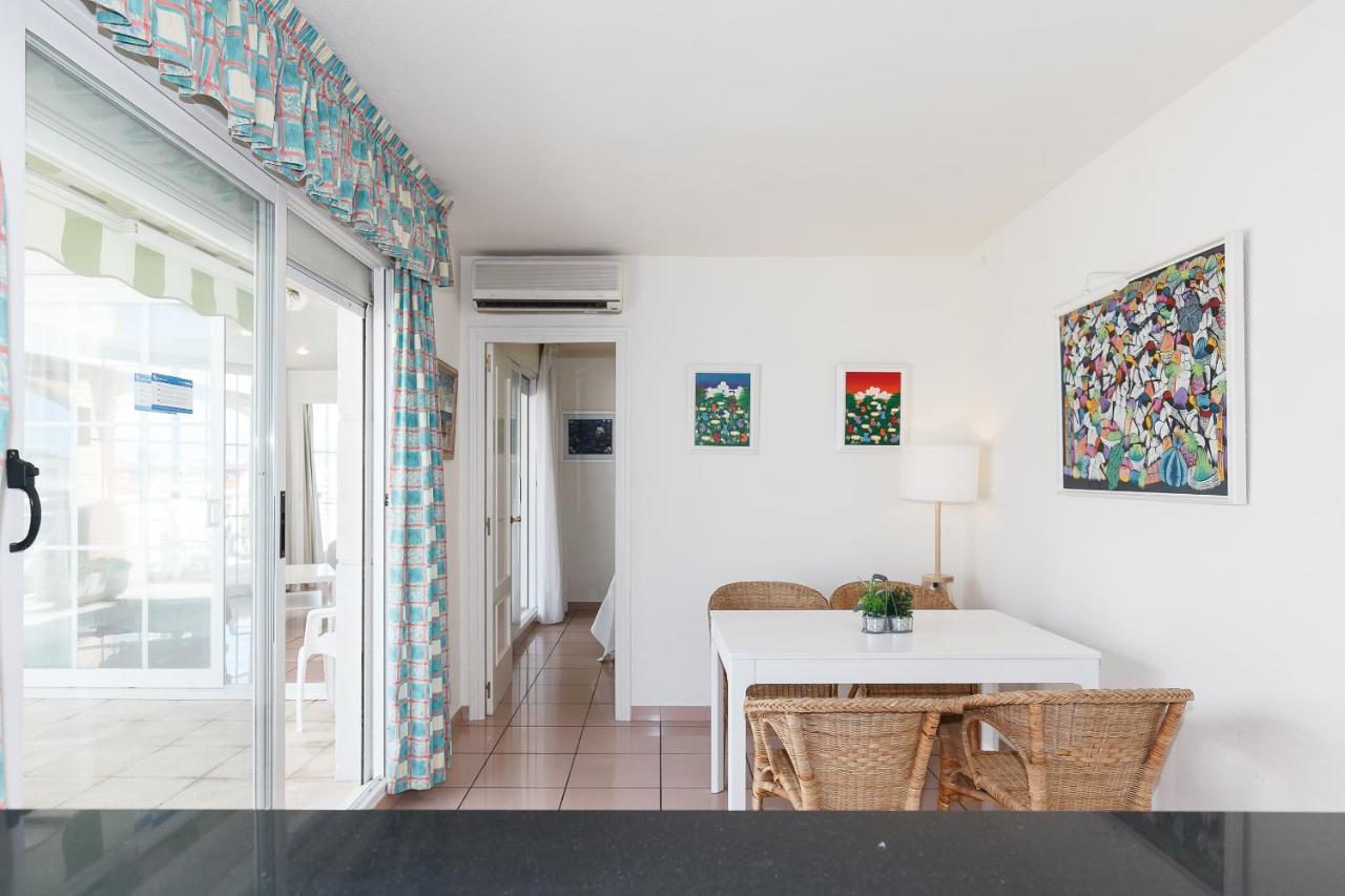 Uhc Center Apartments Salou Dış mekan fotoğraf