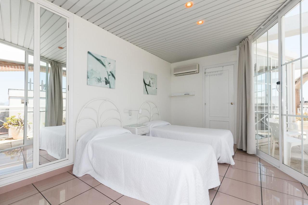 Uhc Center Apartments Salou Dış mekan fotoğraf