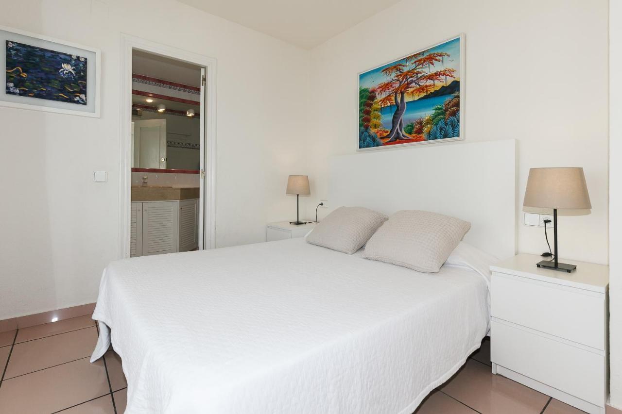 Uhc Center Apartments Salou Dış mekan fotoğraf