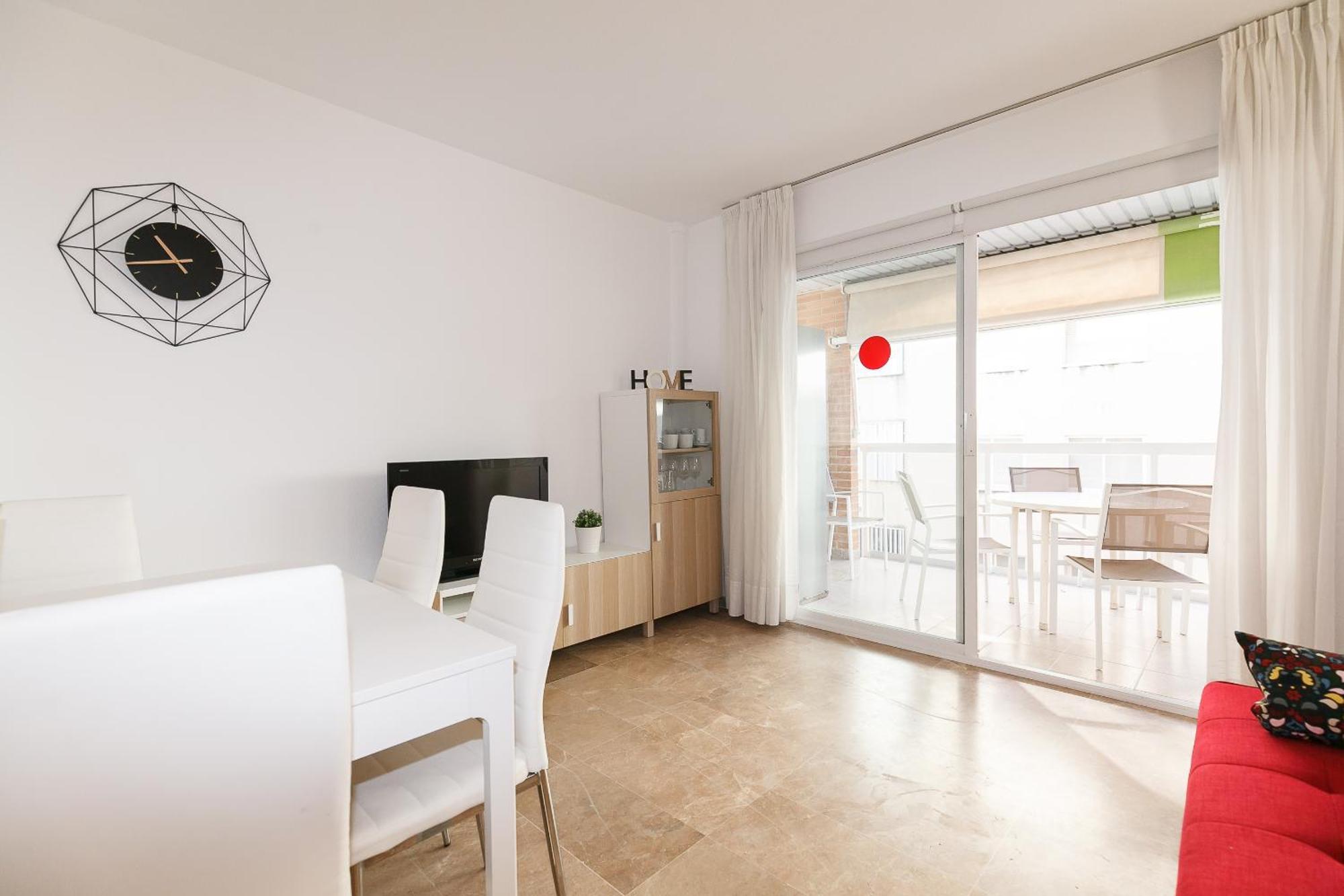 Uhc Center Apartments Salou Oda fotoğraf