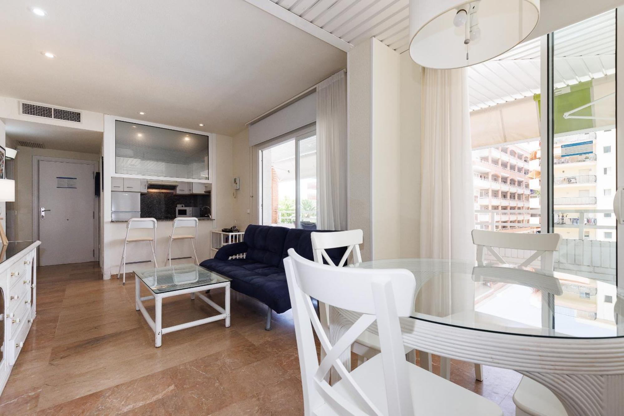 Uhc Center Apartments Salou Dış mekan fotoğraf