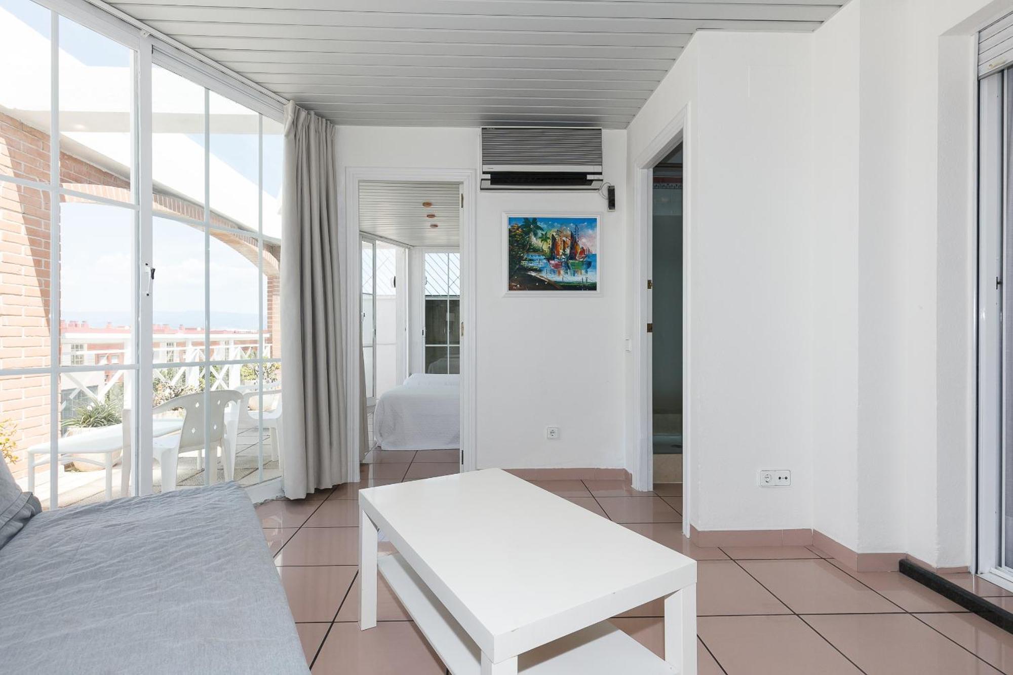 Uhc Center Apartments Salou Oda fotoğraf