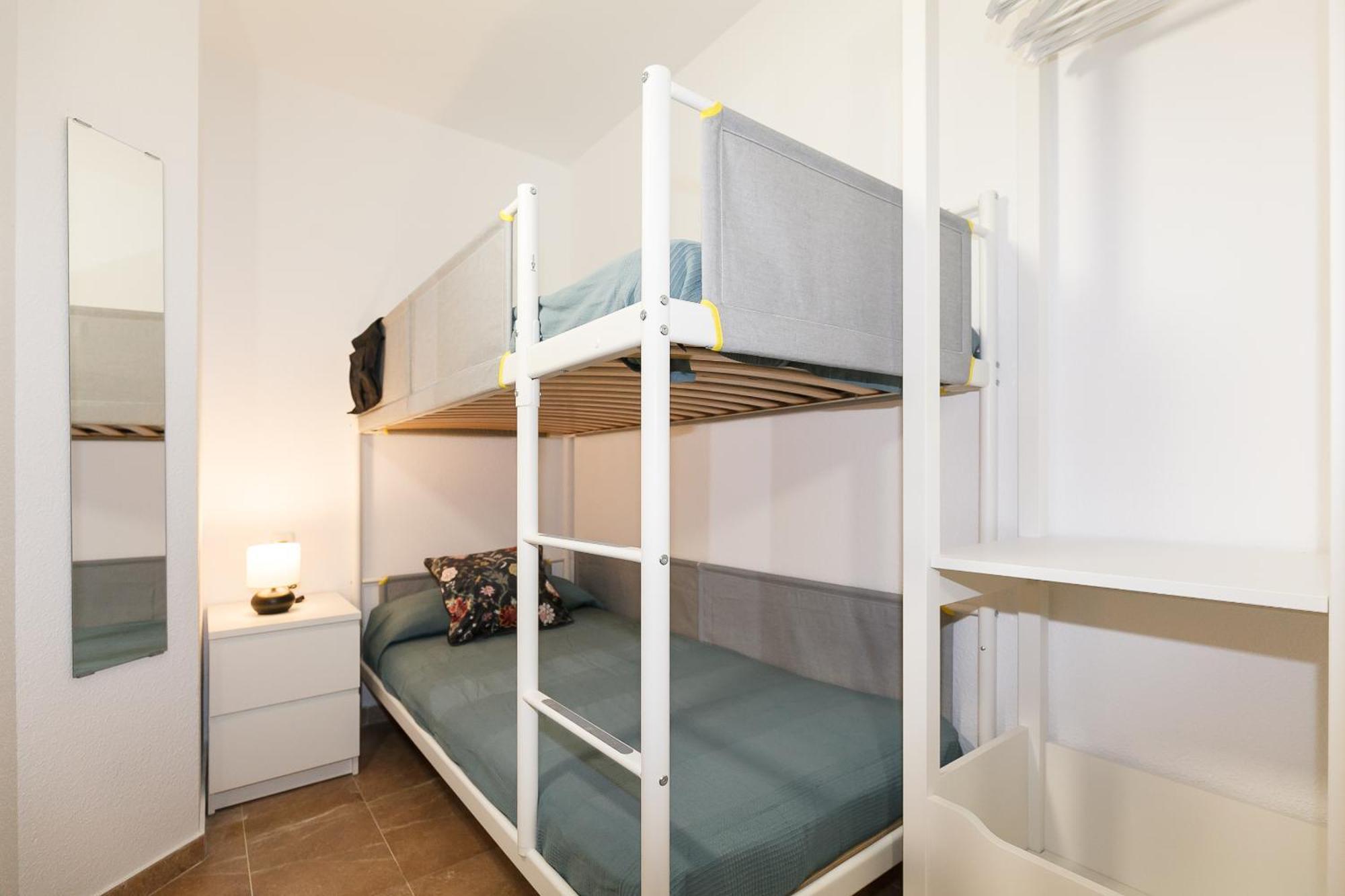 Uhc Center Apartments Salou Oda fotoğraf