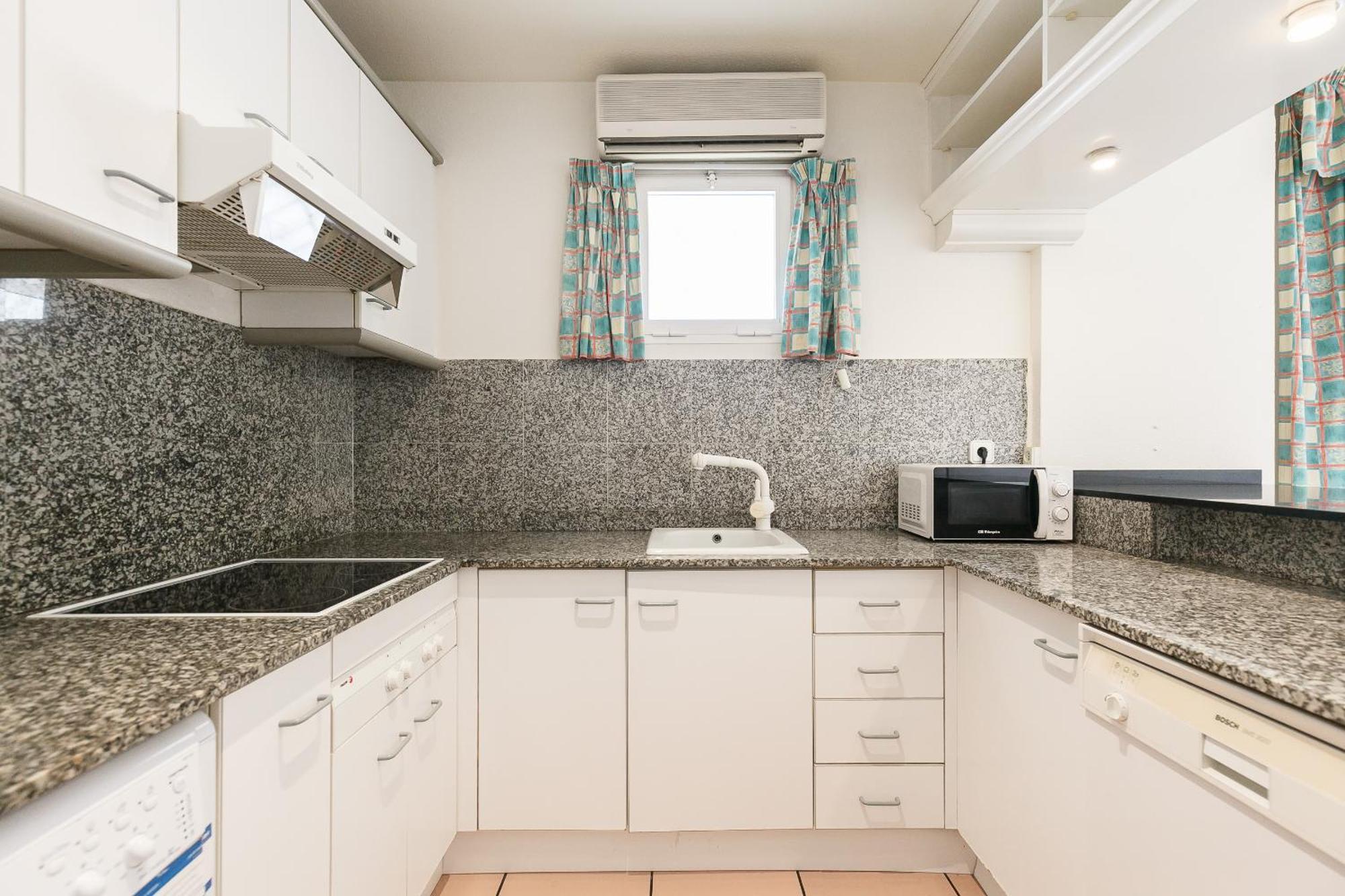 Uhc Center Apartments Salou Oda fotoğraf