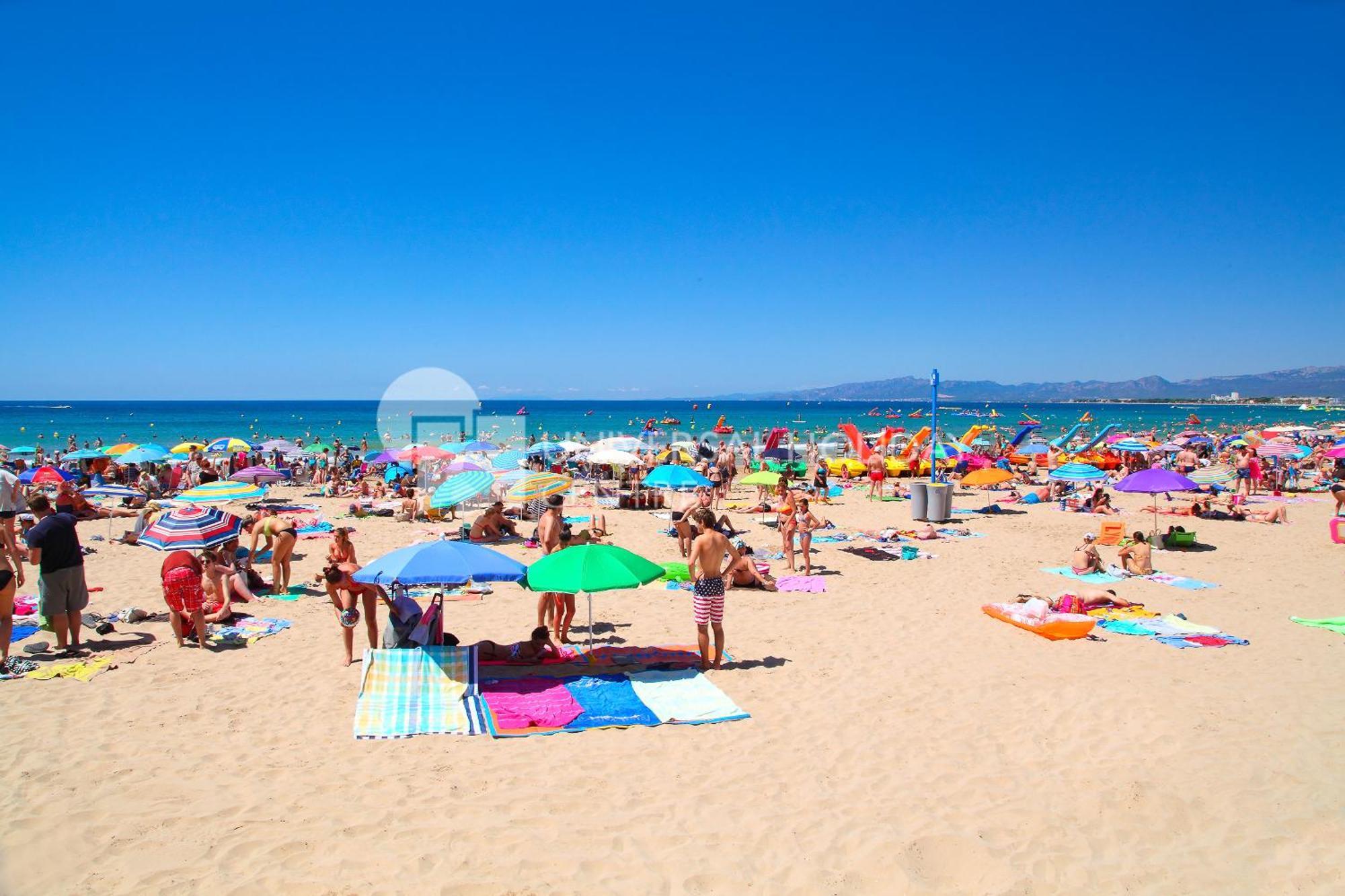 Uhc Center Apartments Salou Oda fotoğraf