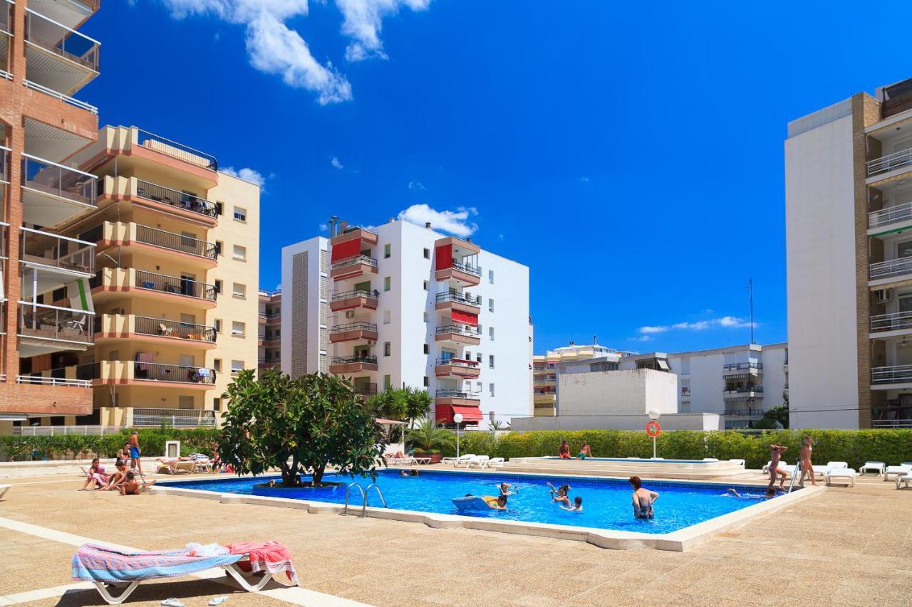 Uhc Center Apartments Salou Dış mekan fotoğraf